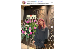 レイザーラモンHGの妻・住谷杏奈、白トレーナーを手染めカラーチェンジ「クオリティ高い」「天才」と反響