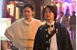 【もしもこの世が舞台なら、楽屋はどこにあるのだろう 第9話】リカ、久部に惹かれ始める