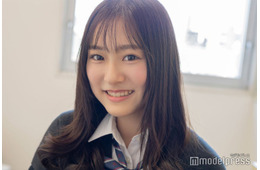 「今日好き」寺島季咲、オーバーサイズニットから美脚全開「色白で綺麗」「彼女感すごい」と反響