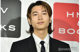 庄司浩平、ベストから見える“鍛え抜かれた腕”のギャップが話題「目の保養」「上腕二頭筋かっこいい」