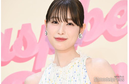 高橋ひかる、オフショルドレスでボディライン際立つ「見惚れる美しさ」と熱視線