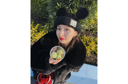 人気インフルエンサーJULIA、第1子妊娠を発表 イケメン夫との密着ショット＆ふっくらお腹披露