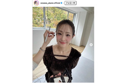 大沢あかね、美肩＆美背中輝くオフショルトップス姿披露「背中のラインが綺麗」「色っぽい」と反響