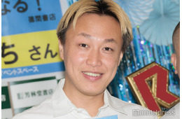 お見送り芸人しんいち、お小遣いあげた姪っ子との2ショット披露「アイドルみたい」「いい写真」と反響