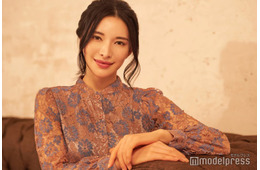 “世界一のグラビア雑誌”表紙も飾った4児のママ・紗世、柔道黒帯の腕前を披露