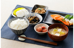 1年で4太った編集者が「腹筋なしでウエスト－12」できた理由は、「世の中で痩せると言われている」ことをやめたから。実はダイエットに逆効果だったこととは？