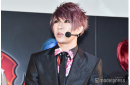 ゴールデンボンバー歌広場淳、右足の前十字靱帯断裂で入院・手術へ「また全力で走り回るためにお医者さまのお力をお借りする」