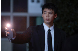 【「再会」第2話考察】圭介（瀬戸康史）が拳銃を隠した理由・謎に包まれた剣道部5人目の存在・消えた3000万円＜ネタバレあり＞