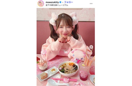 大食い女王・もえのあずき、ミニワンピ×レースソックスで美脚披露「お人形さんみたい」「着こなせるのすごい」の声