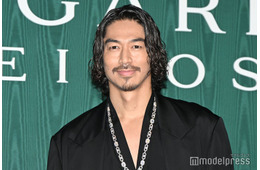 EXILE AKIRA「20年ぶりの渋谷センター街」LDHメンバー4人が街中降臨 豪華ショットに「凄いオーラ」「伝説の写真」と反響