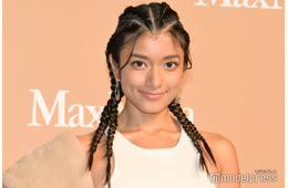 ローラ、大胆肌見せ衣装で雰囲気一変「思わず見入っちゃった」「女神みたい」と反響