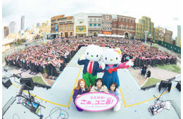 活動終了発表のSHISHAMO、USJ初ライブ「明日も」「君と夏フェス」人気ナンバー披露 絶叫ライドも満喫