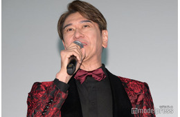 川崎麻世、こだわり抜いた愛車公開「センスの塊」「黒と赤のコントラストが美しい」と反響