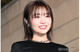 大原優乃、大胆スリット＆カットアウトドレスで美スタイル際立つ「ウエスト引き締まってる」「大人っぽくてドキッとした」と反響
