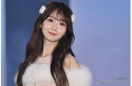 ＝LOVE大谷映美里、美肩のぞくオフショル私服＆上目遣いショットにファン悶絶「ドキドキしちゃう」「透明感がすごい」