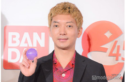 ニューヨーク嶋佐和也、“ファン歴10年”の世界的アイドルと対面「成功したオタク」「緊張してるの伝わる」の声