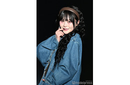 美人YouTuberさくら、ミニスカからほっそり美脚披露 デニム＆ネクタイでハンサムムード【TGCあいち・なごや2026】