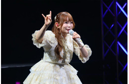 双子出産の中川翔子、復帰後初ライブで“母性”溢れる「来てくれたみんなも我が子」歌⼿デビュー20周年に感謝も