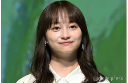 影山優佳、ミニスカゴルフウェアで美脚披露「可愛すぎて驚いた」「上品な雰囲気に圧倒」の声