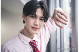 「今日好き」松井芹、新ヘアが「かっこよすぎ」「イケメン化が止まらない」近影ショットに反響続々