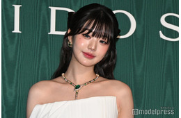 IVEウォニョン、シースルーワンピから透ける圧巻美脚に熱視線「スタイル良すぎ」「女神降臨」