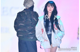 美人YouTuberさくら「ヘアアクセの使い方可愛い」「参考になる」と反響 美脚披露カジュアルコーデ【TGC2026 S/S】