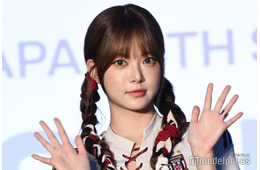 LE SSERAFIMウンチェ、オン眉ぱっつんでイメージガラリ「衝撃ビジュ」「美人さが際立ってる」絶賛の声