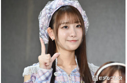 ＝LOVE瀧脇笙古「タイツは新鮮なアミアミです」美脚際立つ衣装に反響「着こなせるの凄い」「スタイル抜群」