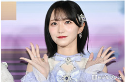 ＝LOVE野口衣織、色白美脚輝くミニスカ姿に視線集中「二次元から出てきたみたい」「見惚れる」