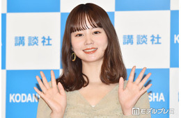 堀北真希の妹・奈々未、美脚スラリのミニワンピ姿「スタイル最高」「大人っぽくて可愛い」と反響