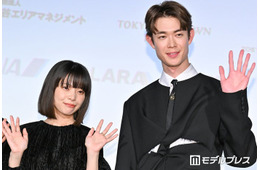 岸井ゆきの×宮沢氷魚「絶対どこかで会ったことあるよね」初共演で起きた化学反応「佐藤さんと佐藤さん」で描くマリッジ・ストーリー