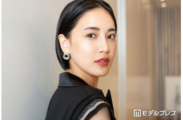 藤井夏恋、夫アイドラYUとのパリでのハネムーンショット公開「映画みたい」「カッコよくて痺れる」と反響