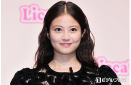 今田美桜、ミニスカショットにファン熱狂「言葉を失うほどの可愛さ」「まさに天使」