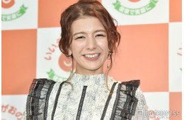 スザンヌ「気取らず飾らず」友人家族との“お家ごはん”公開 キーマカレー・参鶏湯などズラリ並ぶ食卓に「華やかで素敵」「子どもも大人も嬉しいメニュー」の声