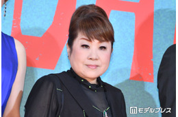 天童よしみ、母顔出しの親子ショット公開「雰囲気そっくり」「優しそうな人柄が滲み出てる」の声