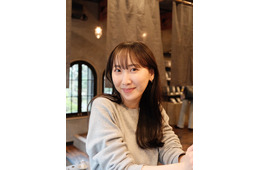 元AKB48仁藤萌乃、結婚発表 夫との密着ショット＆ウエディングドレス姿公開「一緒にいると安心できる大切な存在」