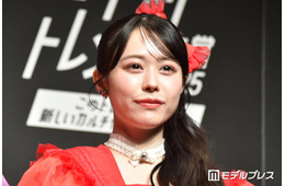 CUTIE STREET佐野愛花、父顔出しの幼少期ショット公開「小さい頃から変わらず可愛い」「素敵な親子ショット」の声
