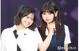 「今日好き」おひなさま（長浜広奈）＆米澤りあがペアランウェイ キュートな“お揃いポーズ”に歓声【サツコレ2026S/S】