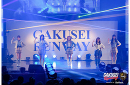 美女グループ「CHANCE GALs」5人連続ランウェイ「最後は気持ちが強い人が勝つ」諦めない大切さ伝える【学生ランウェイ】