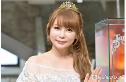 中川翔子「遺伝したなぁ」でかい耳がそっくりな双子弟との2ショット公開「目も似てる気がします」「すでにイケメン」の声