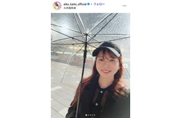 皆藤愛子アナ、ノースリーブ＆ミニスカ姿「笑顔が可愛すぎる」「やっぱり白が似合う」と絶賛の声