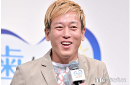 じゅんいちダビッドソン「12〜13年ぶり」1日限定の黒髪姿披露「イメージがガラッと変わる」「レア感があって良い」の声