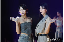 久保田海羽＆海音、肌見せスタイルで姉妹ランウェイ「遺伝子最強」「2人ともスタイルすごい」と話題【学生ランウェイ名古屋】