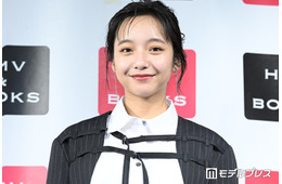 美女タレント「ひとりで食べ切れるわけがない」大量の手作り焼き浸し＆豪華食卓公開「この量作るのはすごい」「料理上手で尊敬」の声