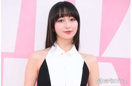Cocomi「ギャルに会う時はギャルっぽい服装」短いトップス×ショーパンに絶賛の声「脚長くて綺麗すぎ」「スタイルレベチ」