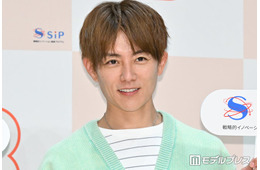 杉浦太陽、同い年の友だちと遊ぶ第5子・夢空（ゆめあ）ちゃんの様子公開「つかまり立ちしてて可愛い」「キューアグ起こす」と反響