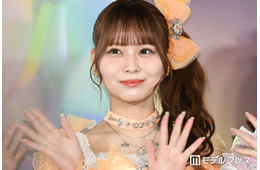 ＝LOVE大場花菜、美肩のぞくオフショル衣装での振り向きショットに反響「キュートでヘルシーで似合いすぎ」「まさに見返り美人」