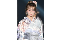 さくら、ホワイト浴衣×アップヘアでキュートに決める「いつもと雰囲気違う」「小顔際立つ」【TGC新潟2026】