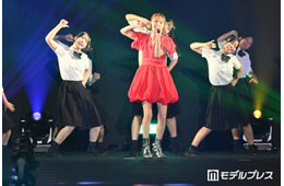 Dream Ami、E-girls「Follow Me」当時の振り付けで地元高校ダンス部とコラボ「あの頃のE-girlsのような気持ちで歌わせていただきました」【TGC新潟2026】