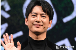 三山凌輝、週刊誌報道に所属事務所がコメント「舞台での役作りを目的として」【全文】